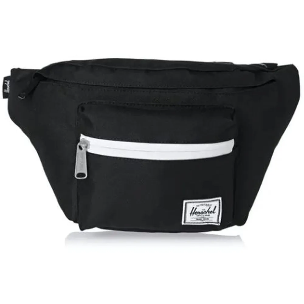 Seventeen Hip Pack