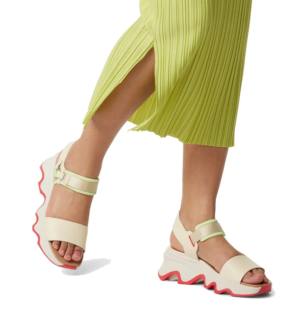 SOREL Women's Kinetic Impact Y-Strap Wedge