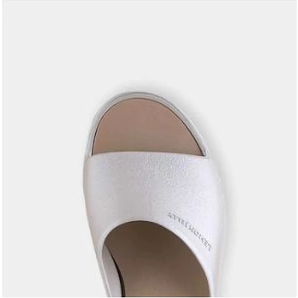 Women's Sunny 05 Platform Slide